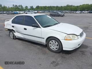 1996 Honda Civic с VIN 1HGEJ6500TL003337, выставлен на аукционе IAAI как лот 42025222 с пробегом 370 394 миль миль и . История ставок и продаж доступна на DreamBid. Изображение 1.