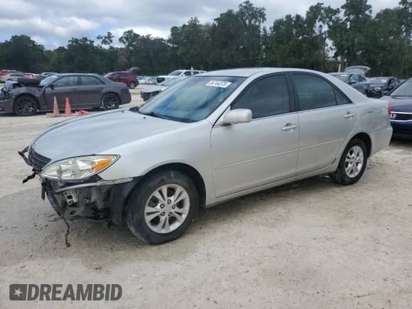 2004 Toyota Camry LE with VIN 4T1BF32K34U081013, listed as a Copart auction lot 84744375 with 151,761 mi miles and Salvage title. Bid and sale history available at DreamBid. Image 1.