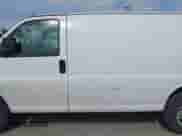 2018 Chevrolet Express Cargo с VIN 1GCWGAFP0J1269952, выставлен на аукционе IAAI как лот 42033241 с пробегом 260 000 миль миль и . История ставок и продаж доступна на DreamBid. Изображение 15.