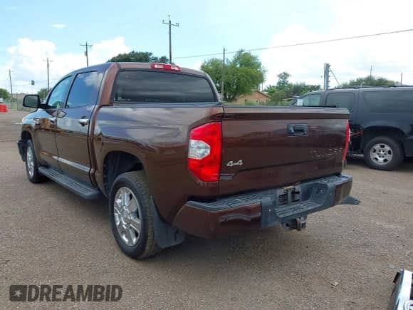 2016 Toyota Tundra Platinum с VIN 5TFAW5F1XGX553269, выставлен на аукционе IAAI как лот 43208533 с пробегом 65 144 миль миль и . История ставок и продаж доступна на DreamBid. Изображение 3.