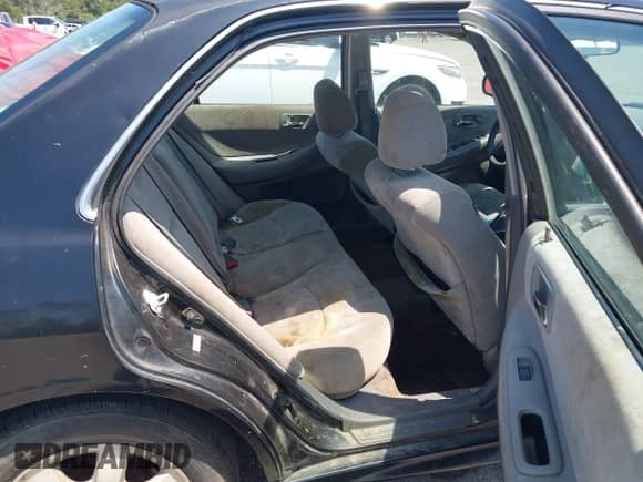 2001 Honda Accord EX with VIN JHMCG56691C026967, listed as a IAAI auction lot 43044534 with 196,988 mi miles and . Bid and sale history available at DreamBid. Image 8.