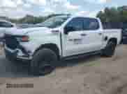 2024 Chevrolet Silverado 1500 Custom Trail Boss z VIN 3GCUDCE89RG392815, wystawiony jako Copart lot #70260445 z przebiegiem 29 021 mil mil oraz Szkoda całkowita • Salvage title. Historia ofert i sprzedaży dostępna na DreamBid. Obrazek 1.