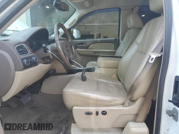 2009 Chevrolet Silverado 1500 LTZ с VIN 1GCEK39JX9Z285571, выставлен на аукционе Copart как лот 59291305 с пробегом 307 019 миль миль и Чистый • Clean title. История ставок и продаж доступна на DreamBid. Изображение 7.