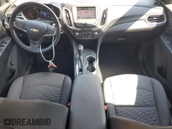 2020 Chevrolet Equinox LT z VIN 2GNAXKEV2L6220355, wystawiony jako Copart lot #82084485 z przebiegiem 80 539 mil mil oraz Szkoda całkowita • Salvage title. Historia ofert i sprzedaży dostępna na DreamBid. Obrazek 8.