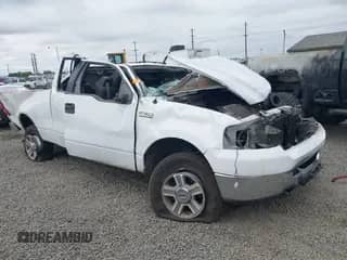 2006 Ford F-150 STX с VIN 1FTRX14W16NB62643, выставлен на аукционе IAAI как лот 42379771 с пробегом Не указан миль и . История ставок и продаж доступна на DreamBid. Изображение 1.