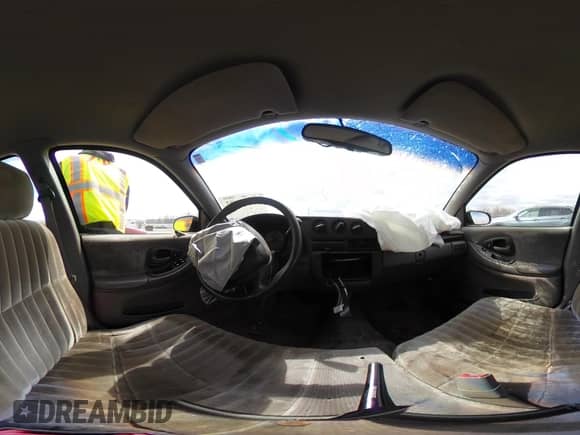 2000 Chevrolet Lumina с VIN 2G1WL52J3Y1322497, выставлен на аукционе IAAI как лот 42116002 с пробегом 157 288 миль миль и . История ставок и продаж доступна на DreamBid. Изображение 18.