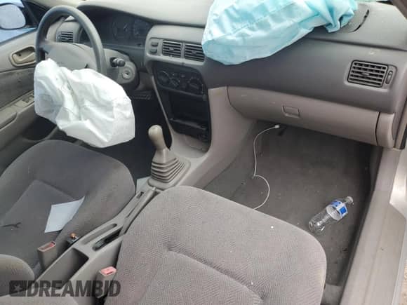 2001 Chevrolet Prizm с VIN 1Y1SK52871Z427641, выставлен на аукционе Copart как лот 55704775 с пробегом Не указан миль и Списание • Salvage title. История ставок и продаж доступна на DreamBid. Изображение 8.
