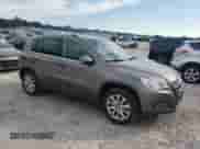 2009 Volkswagen Tiguan S with VIN WVGAV75N39W003838, listed as a Copart auction lot 66858015 with 100,948 mi miles and Clean title. Bid and sale history available at DreamBid. Image 4.