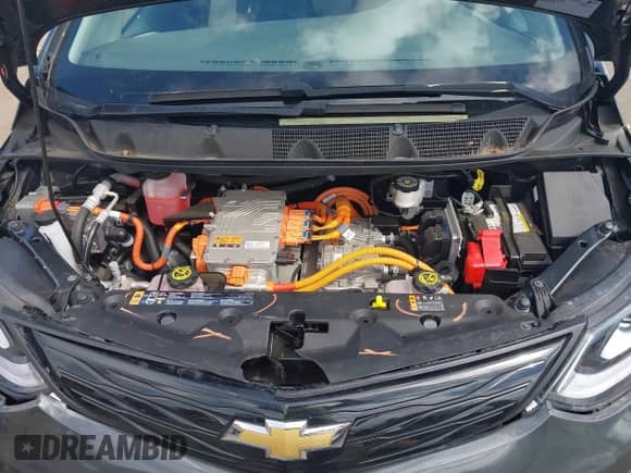 2021 Chevrolet Bolt EV LT z VIN 1G1FY6S01M4111120, wystawiony jako IAAI lot #42294119 z przebiegiem 42 950 mil mil oraz . Historia ofert i sprzedaży dostępna na DreamBid. Obrazek 10.