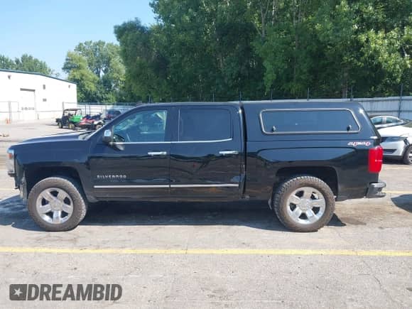 2017 Chevrolet Silverado 1500 LTZ с VIN 3GCUKSEC9HG505956, выставлен на аукционе IAAI как лот 42914614 с пробегом 133 081 миль миль и . История ставок и продаж доступна на DreamBid. Изображение 14.