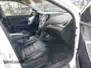 2013 Hyundai Santa Fe Sport z VIN 5XYZUDLA8DG035943, wystawiony jako IAAI lot #43344599 z przebiegiem 257 364 mil mil oraz . Historia ofert i sprzedaży dostępna na DreamBid. Obrazek 5.