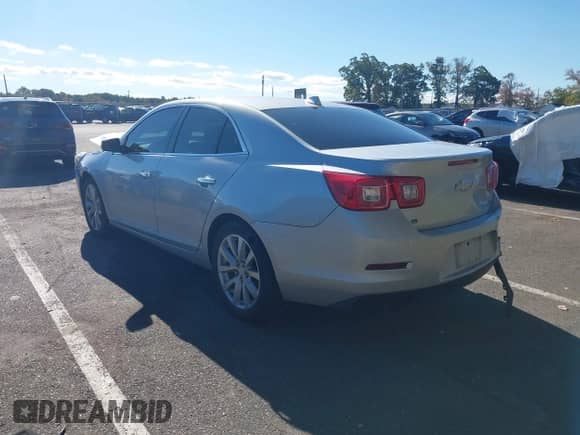 2014 Chevrolet Malibu LTZ с VIN 1G11H5SL4EF233474, выставлен на аукционе IAAI как лот 43397668 с пробегом 101 919 миль миль и . История ставок и продаж доступна на DreamBid. Изображение 3.