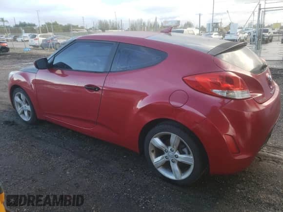 2013 Hyundai Veloster w/Gray Int z VIN KMHTC6ADXDU146344, wystawiony jako Copart lot #86164305 z przebiegiem 123 654 mil mil oraz Czysty tytuł • Clean title. Historia ofert i sprzedaży dostępna na DreamBid. Obrazek 2.