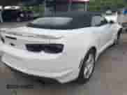 2020 Chevrolet Camaro 1LT с VIN 1G1FB3DX1L0106953, выставлен на аукционе IAAI как лот 43113084 с пробегом 54 909 миль миль и . История ставок и продаж доступна на DreamBid. Изображение 4.