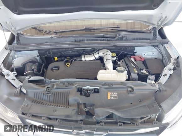 2022 Chevrolet Trax LT z VIN KL7CJPSM9NB537641, wystawiony jako IAAI lot #43039297 z przebiegiem 59 868 mil mil oraz . Historia ofert i sprzedaży dostępna na DreamBid. Obrazek 10.