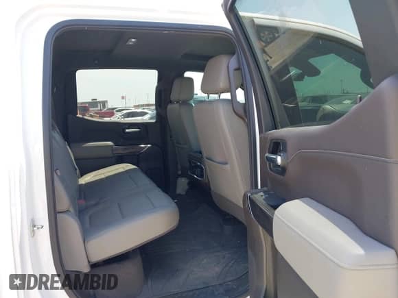 2019 Chevrolet Silverado 1500 LTZ с VIN 1GCPWEED5KZ206063, выставлен на аукционе IAAI как лот 42026545 с пробегом 106 275 миль миль и . История ставок и продаж доступна на DreamBid. Изображение 8.