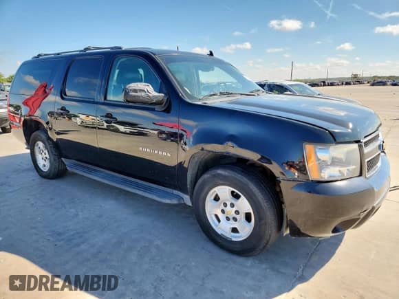 2013 Chevrolet Suburban LT с VIN 1GNSCJE09DR349312, выставлен на аукционе Copart как лот 82023595 с пробегом 193 837 миль миль и Списание • Salvage title. История ставок и продаж доступна на DreamBid. Изображение 4.