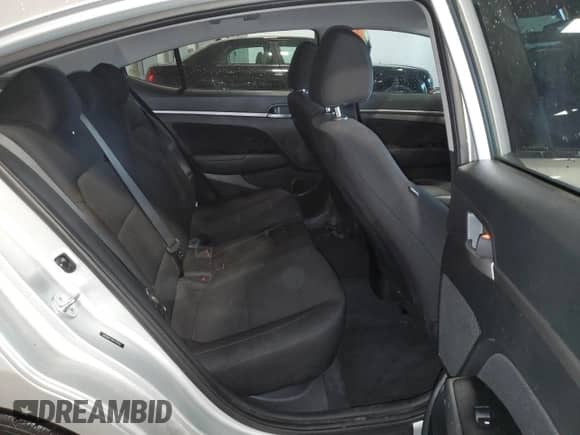 2019 Hyundai Elantra SEL z VIN 5NPD84LF3KH433450, wystawiony jako Copart lot #47722205 z przebiegiem 104 882 mil mil oraz Szkoda całkowita • Salvage title. Historia ofert i sprzedaży dostępna na DreamBid. Obrazek 10.