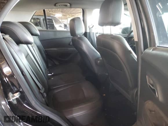 2019 Chevrolet Trax LT with VIN KL7CJLSB2KB744133, listed as a Copart auction lot 70930315 with 103,660 mi miles and Salvage title. Bid and sale history available at DreamBid. Image 11.