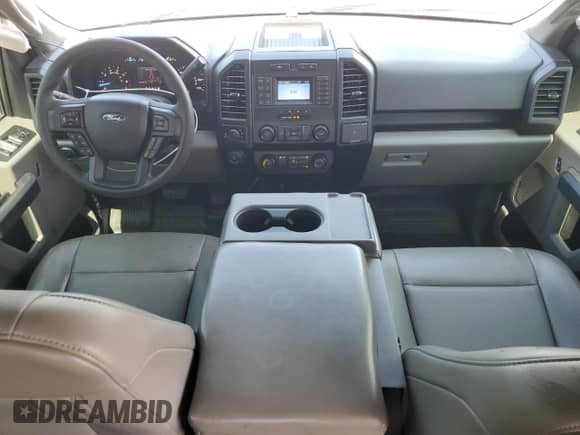 2019 Ford F-150 XL с VIN 1FTEW1E53KFC88806, выставлен на аукционе Copart как лот 68222005 с пробегом 175 440 миль миль и Списание • Salvage title. История ставок и продаж доступна на DreamBid. Изображение 8.