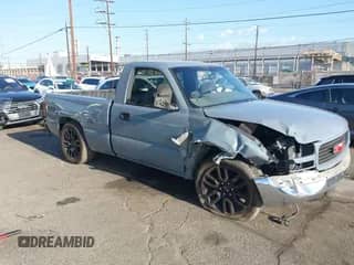 1999 GMC Sierra 1500 SLE с VIN 1GTEC14VXXZ504389, выставлен на аукционе IAAI как лот 43139898 с пробегом 190 389 миль миль и . История ставок и продаж доступна на DreamBid. Изображение 1.