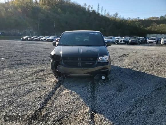 2015 Dodge Grand Caravan SXT Plus с VIN 2C4RDGCG3FR515991, выставлен на аукционе Copart как лот 89726665 с пробегом 84 479 миль миль и Списание • Salvage title. История ставок и продаж доступна на DreamBid. Изображение 15.