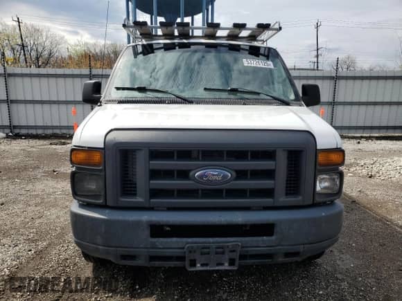 2013 Ford Econoline Cargo Commercial with VIN 1FTNE2EW8DDA74037, listed as a Copart auction lot 53726125 with 71,236 mi miles and Salvage title. Bid and sale history available at DreamBid. Image 5.