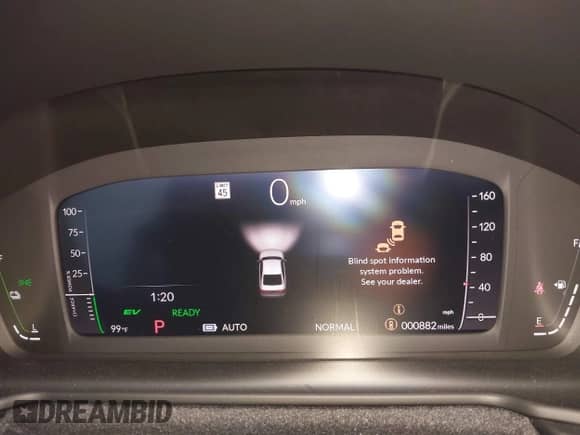2025 Honda Accord Touring with VIN 1HGCY2F89SA056998, listed as a IAAI auction lot 43261797 with 882 mi miles and . Bid and sale history available at DreamBid. Image 7.