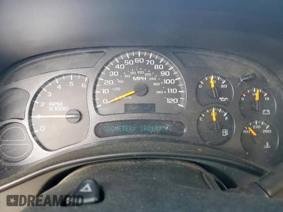 2005 Chevrolet Avalanche Z66 with VIN 3GNEC12Z95G268845, listed as a Copart auction lot 70272375 with 202,189 mi miles and Salvage title. Bid and sale history available at DreamBid. Image 9.