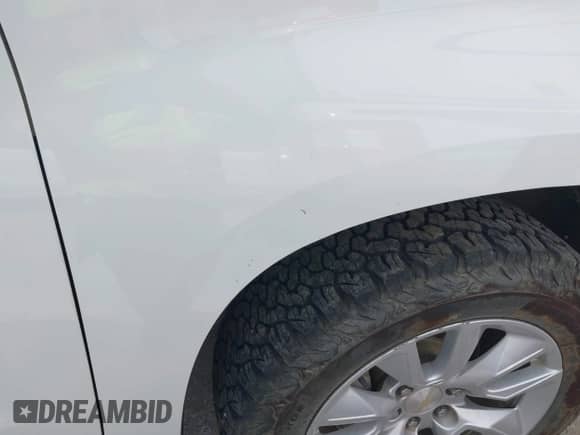 2022 Chevrolet Silverado 1500 Custom z VIN 3GCPWBEK3NG157320, wystawiony jako IAAI lot #42612177 z przebiegiem 135 668 mil mil oraz . Historia ofert i sprzedaży dostępna na DreamBid. Obrazek 6.