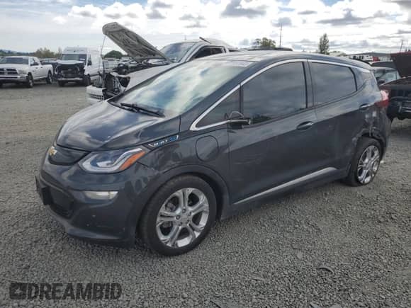 2019 Chevrolet Bolt EV LT z VIN 1G1FY6S0XK4103983, wystawiony jako Copart lot #67557943 z przebiegiem 65 016 mil mil oraz . Historia ofert i sprzedaży dostępna na DreamBid. Obrazek 1.