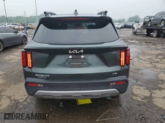 2023 Kia Sorento X-Line SX Prestige with VIN 5XYRKDLF6PG212642, listed as a Copart auction lot 59742535 with 33,439 mi miles and Salvage title. Bid and sale history available at DreamBid. Image 6.