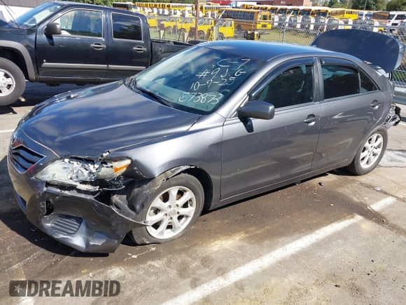 2010 Toyota Camry SE с VIN 4T1BF3EK5AU573873, выставлен на аукционе IAAI как лот 43438571 с пробегом 52 347 миль миль и . История ставок и продаж доступна на DreamBid. Изображение 18.