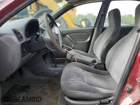 2000 Chevrolet Metro Lsi z VIN 2C1MR5222Y6727126, wystawiony jako Copart lot #55769155 z przebiegiem 103 837 mil mil oraz Szkoda całkowita • Salvage title. Historia ofert i sprzedaży dostępna na DreamBid. Obrazek 7.