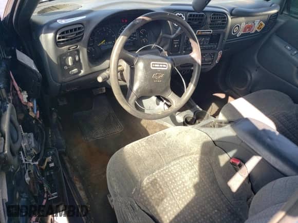 1999 Chevrolet S-10 с VIN 1GCCS14X2X8197253, выставлен на аукционе Copart как лот 73529154 с пробегом 216 165 миль миль и Чистый • Clean title. История ставок и продаж доступна на DreamBid. Изображение 8.