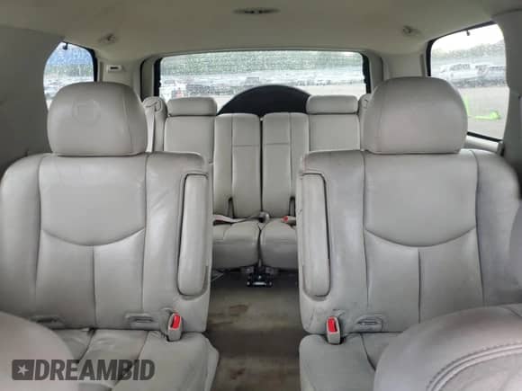 2006 Cadillac Escalade with VIN 1GYEC63NX6R108518, listed as a Copart auction lot 62042034 with 222,419 mi miles and Salvage title. Bid and sale history available at DreamBid. Image 10.
