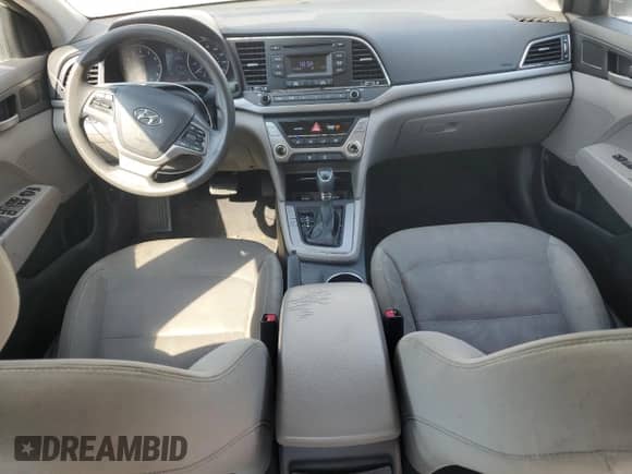 2017 Hyundai Elantra SE z VIN 5NPD74LF7HH083929, wystawiony jako Copart lot #80991435 z przebiegiem 143 340 mil mil oraz Czysty tytuł • Clean title. Historia ofert i sprzedaży dostępna na DreamBid. Obrazek 8.