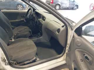 1999 Hyundai Elantra с VIN KMHJW25F5XU142550, выставлен на аукционе IAAI как лот 42674012 с пробегом 189 211 миль миль и . История ставок и продаж доступна на DreamBid. Изображение 5.