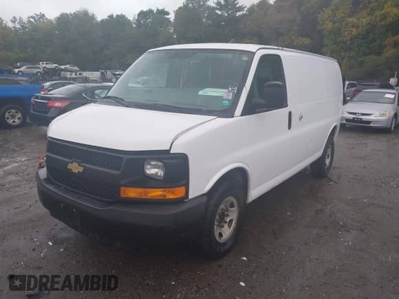 2013 Chevrolet Express Cargo with VIN 1GCWGFCAXD1191763, listed as a IAAI auction lot 43286535 with 187,753 mi miles and . Bid and sale history available at DreamBid. Image 2.