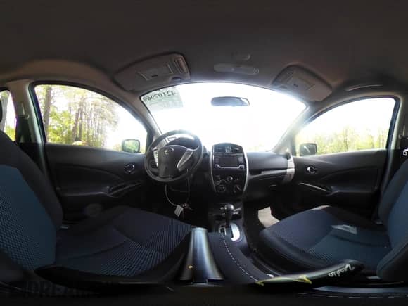 2016 Nissan Note SV z VIN 3N1CE2CP6GL410367, wystawiony jako IAAI lot #42107969 z przebiegiem 28 471 mil mil oraz . Historia ofert i sprzedaży dostępna na DreamBid. Obrazek 18.