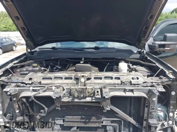 2019 Chevrolet Silverado 2500HD LTZ with VIN 1GC1KTEG4KF257121, listed as a IAAI auction lot 43051866 with 35,326 mi miles and . Bid and sale history available at DreamBid. Image 10.