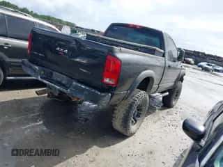 2004 Dodge 1500 SLT с VIN 1D7HU16DX4J265098, выставлен на аукционе IAAI как лот 43372891 с пробегом 233 055 миль миль и . История ставок и продаж доступна на DreamBid. Изображение 4.