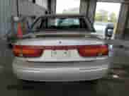 2000 Saturn SL with VIN 1G8ZK5271YZ182706, listed as a Copart auction lot 70810135 with 180,566 mi miles and Salvage title. Bid and sale history available at DreamBid. Image 6.