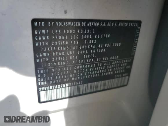 2022 Volkswagen Tiguan SE R-Line Black z VIN 3VV8B7AX7NM135547, wystawiony jako Copart lot #65703795 z przebiegiem 38 130 mil mil oraz Szkoda całkowita • Salvage title. Historia ofert i sprzedaży dostępna na DreamBid. Obrazek 13.