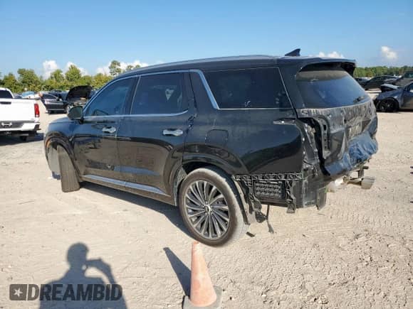 2023 Hyundai Palisade Calligraphy с VIN KM8R7DGE6PU501128, выставлен на аукционе Copart как лот 85691355 с пробегом 43 601 миль миль и Списание • Salvage title. История ставок и продаж доступна на DreamBid. Изображение 2.