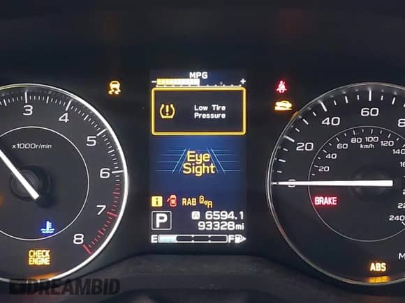 2017 Subaru Impreza Limited z VIN 4S3GTAU69H3711944, wystawiony jako IAAI lot #42884756 z przebiegiem 93 328 mil mil oraz . Historia ofert i sprzedaży dostępna na DreamBid. Obrazek 15.