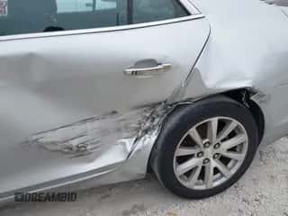 2016 Chevrolet Malibu LTZ с VIN 1G11E5SA8GF101117, выставлен на аукционе IAAI как лот 42409120 с пробегом 126 943 миль миль и . История ставок и продаж доступна на DreamBid. Изображение 6.