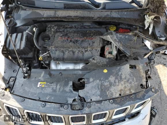 2019 Jeep Compass Latitude z VIN 3C4NJCBB3KT769536, wystawiony jako Copart lot #68518575 z przebiegiem 115 621 mil mil oraz Szkoda całkowita • Salvage title. Historia ofert i sprzedaży dostępna na DreamBid. Obrazek 12.