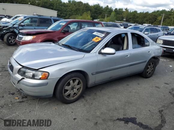 2002 Volvo S60 с VIN YV1RH58D822107027, выставлен на аукционе Copart как лот 73042094 с пробегом Не указан миль и Списание • Salvage title. История ставок и продаж доступна на DreamBid. Изображение 1.