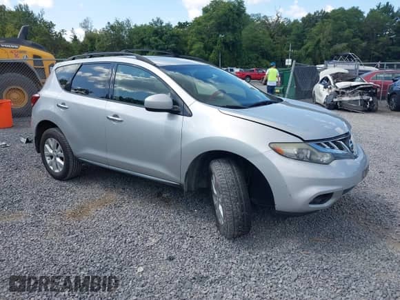 2014 Nissan Murano LE with VIN JN8AZ1MW4EW520077, listed as a IAAI auction lot 40182673 with 161,269 mi miles and . Bid and sale history available at DreamBid. Image 1.